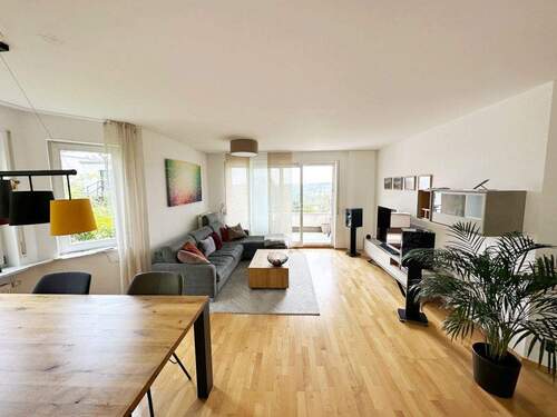 Wohnzimmer - Etagenwohnung mit 92,00 m² in Stuttgart zur Miete