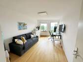 Arbeits-/Schlafzimmer - 