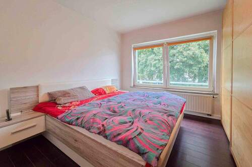 Schlafzimmer - 3 Zimmer Etagenwohnung in Köln