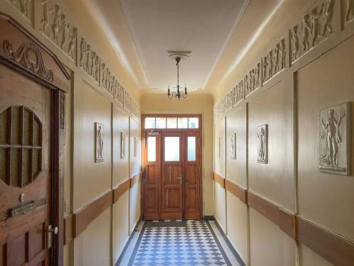 Titelbild - Aufgeteilter Altbau mit Stuck & Dielen - 32 Einheiten in gefragter Lage der Siemensstadt