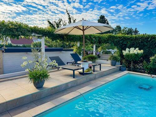 chillen am Pool - Bungalow mit 120,00 m&sup2; in Zerbst/Anhalt zum Kaufen