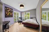 Zimmer 2 - 