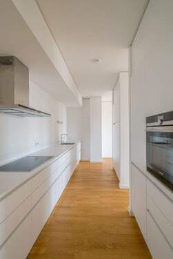 Vollausgestattete Einbauküche - Etagenwohnung mit 92,00 m² in Berlin zur Miete