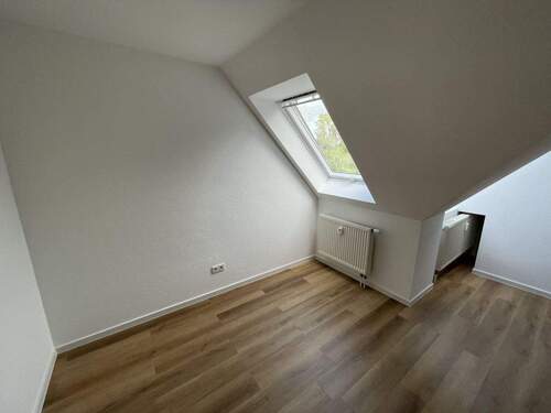 Zimmer - Etagenwohnung mit 35,00 m&sup2; in Zell zur Miete