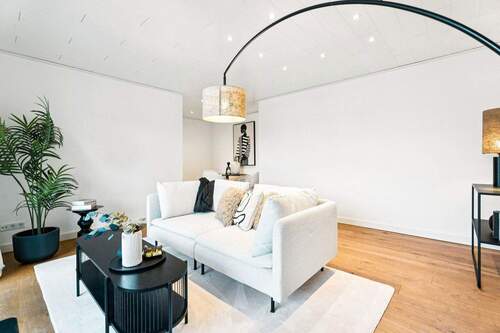 Wohnzimmer - 2 Zimmer Etagenwohnung zum Kaufen in Münster