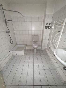 Duschbad - 3 Zimmer Etagenwohnung zur Miete in Bad Segeberg