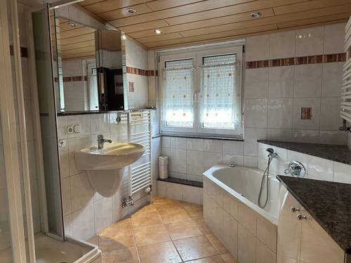 Badezimmer Obergeschoss - 