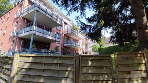 Außen Terasse - 3 Zimmer Etagenwohnung in Solingen