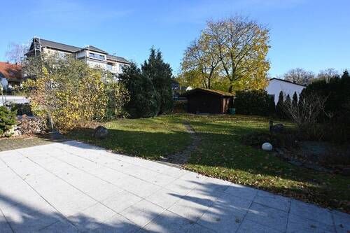 Garten - 5 Zimmer Einfamilienhaus in Saarbrücken