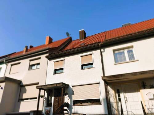Objektansicht - 4 Zimmer Reihenmittelhaus zum Kaufen in Merseburg