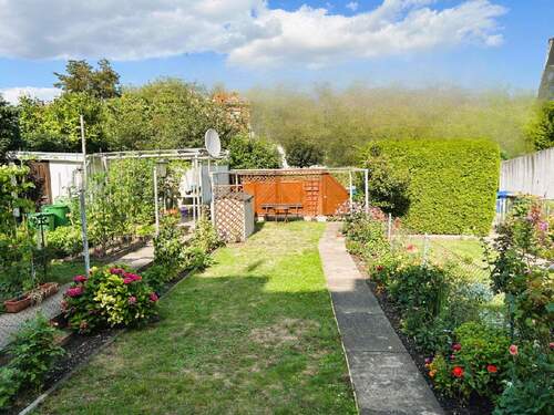 Garten - Reihenmittelhaus mit 90,00 m² in Merseburg zum Kaufen