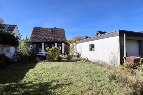 Rückseite mitte - 4 Zimmer Einfamilienhaus in Quickborn