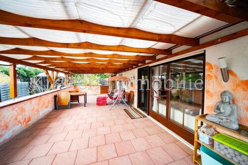 Überdachte-Terrasse - 