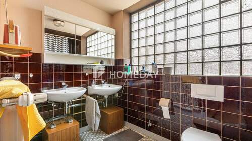 1. OG Badezimmer 1 - 