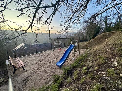 gemeinschaftlicher Spielplatz - 