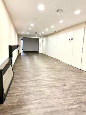 Weitere Ansicht Gewerbefläche - 