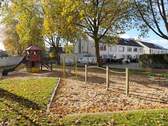 Spielplatz am Haus - 