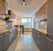 Familienfreundliche 3-Zimmer-Wohnung, Innenhoflage & TG-Stellplatz - modernisiert & sofort verfügbar - Ottobrunn