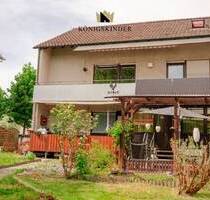 3-Familien-Haus mit großem Gartengrundstück - Alle 3 Wohnungen sind frei zum Bezug ab Sommer 2026! - Schorndorf