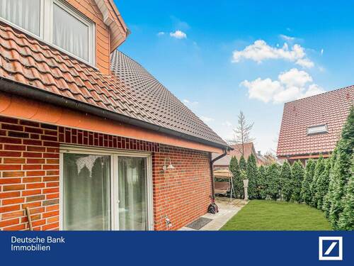 Gartenansicht - Attraktive Doppelhaushälfte in begehrter Wohnlage mit idealer Anbi