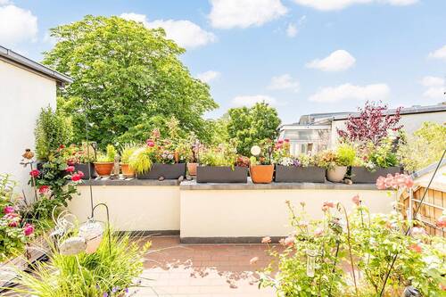 Dachterrasse - Außergewöhnliche Dachgeschosswohnung nahe des Winterfeldtplatzes