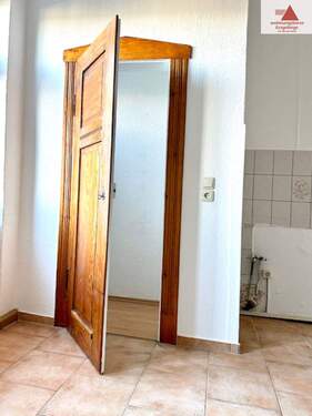 Zugang zur Speisekammer - Etagenwohnung mit 88,00 m&sup2; in Annaberg-Buchholz zur Miete