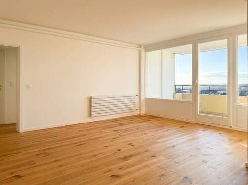 Wohnzimmer mit Weitblick - 4 Zimmer Etagenwohnung zum Kaufen in Reinbek