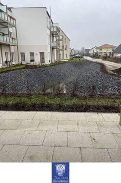 Terrasse - Lieblingsplatz mit attraktiver Ausstattung, moderner EBK und Terrasse im Erstbezug!