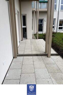 Terrasse - Etagenwohnung mit 42,90 m&sup2; in Arnsdorf zur Miete