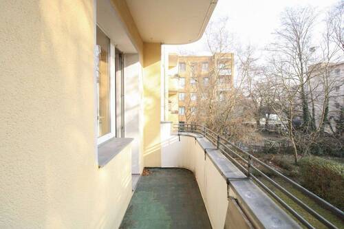 Balkon - 3 Zimmer Etagenwohnung zum Kaufen in Berlin