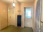 Eingangsgsbereich-Flur- - Etagenwohnung mit 82,00 m² in Stuttgart zum Kaufen