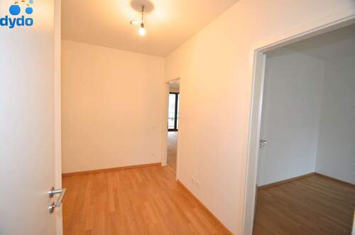 Diele - Diese Traumwohnung erwartet Sie in bester Lage + EBK und Balkon