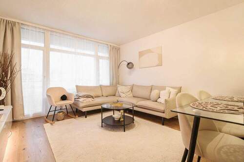 Wohnzimmer - Barrierefreie 2-Zimmer-Wohnung mit Loggia & Aufzug in ruhiger Sackgassenlage von Mainz-Marienborn