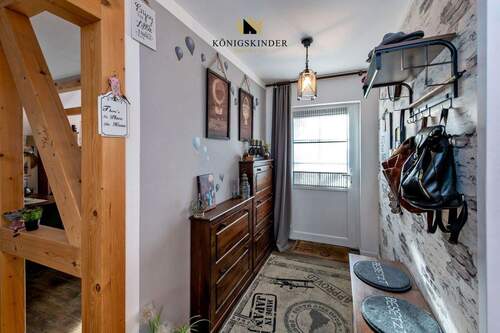 Flur - 4 Zimmer Bungalow in Eislingen/Fils