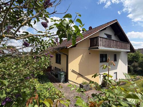 Hausansicht Nord-West.JPG - Einfamilienhaus mit 172,00 m&sup2; in Tiefenbach zum Kaufen