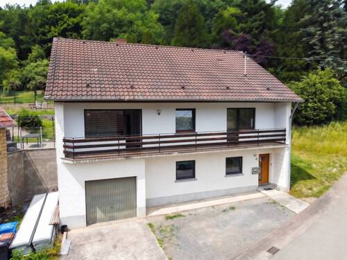 Hausansicht - 5 Zimmer Einfamilienhaus zum Kaufen in Sulzbachtal