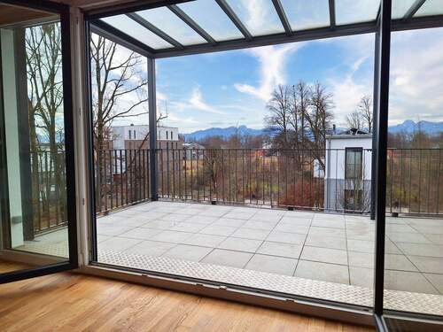 Balkon mit Bergblick - 