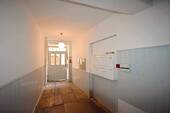 Eingangsbereich Haus - 2 Zimmer Etagenwohnung in Konstanz