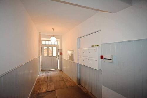 Eingangsbereich Haus - 2 Zimmer Etagenwohnung in Konstanz