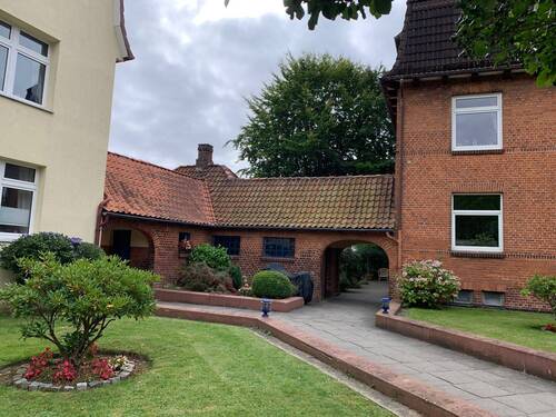 Außenansicht - 2 Zimmer Mehrfamilienhaus, Wohnhaus in Kiel