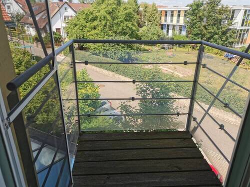 kleiner Balkon DG - 