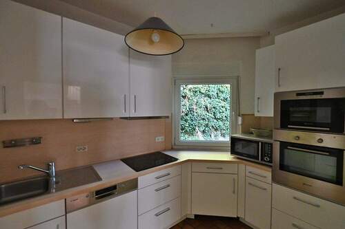 Küche - 5 Zimmer Doppelhaushälfte in Essen