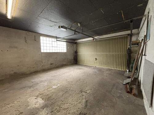 Garage im UG - 