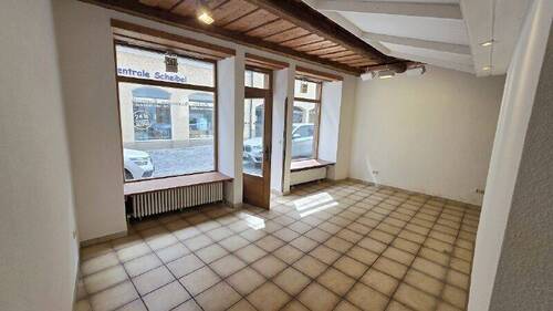 Laden - Gewerbeobjekt (Büro, Produktion, Verkauf) zur Miete in Straubing
