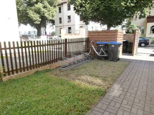 Zugang zum Gebäude - 