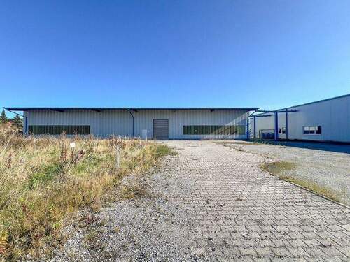 Halle 3 - Halle in Großröhrsdorf zum Kaufen