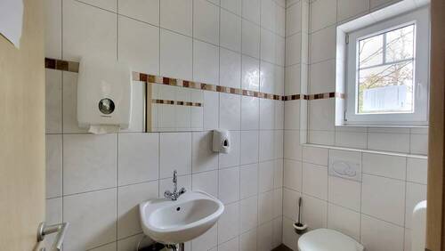 Toiletten - Büro in Nittenau