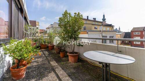 Balkon 1 - Etagenwohnung mit 141,50 m² in Deggendorf zum Kaufen