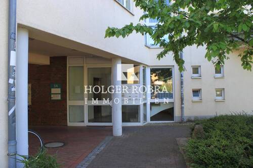 Eingangsbereich - 7 Zimmer Büro in Salzwedel