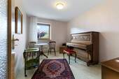 Zimmer 1 - 